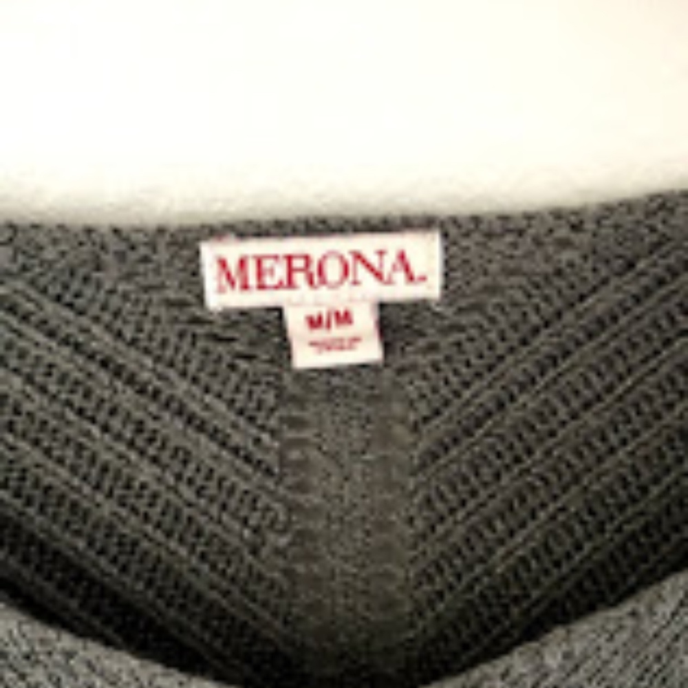 Sweater - Picture 4 of 5